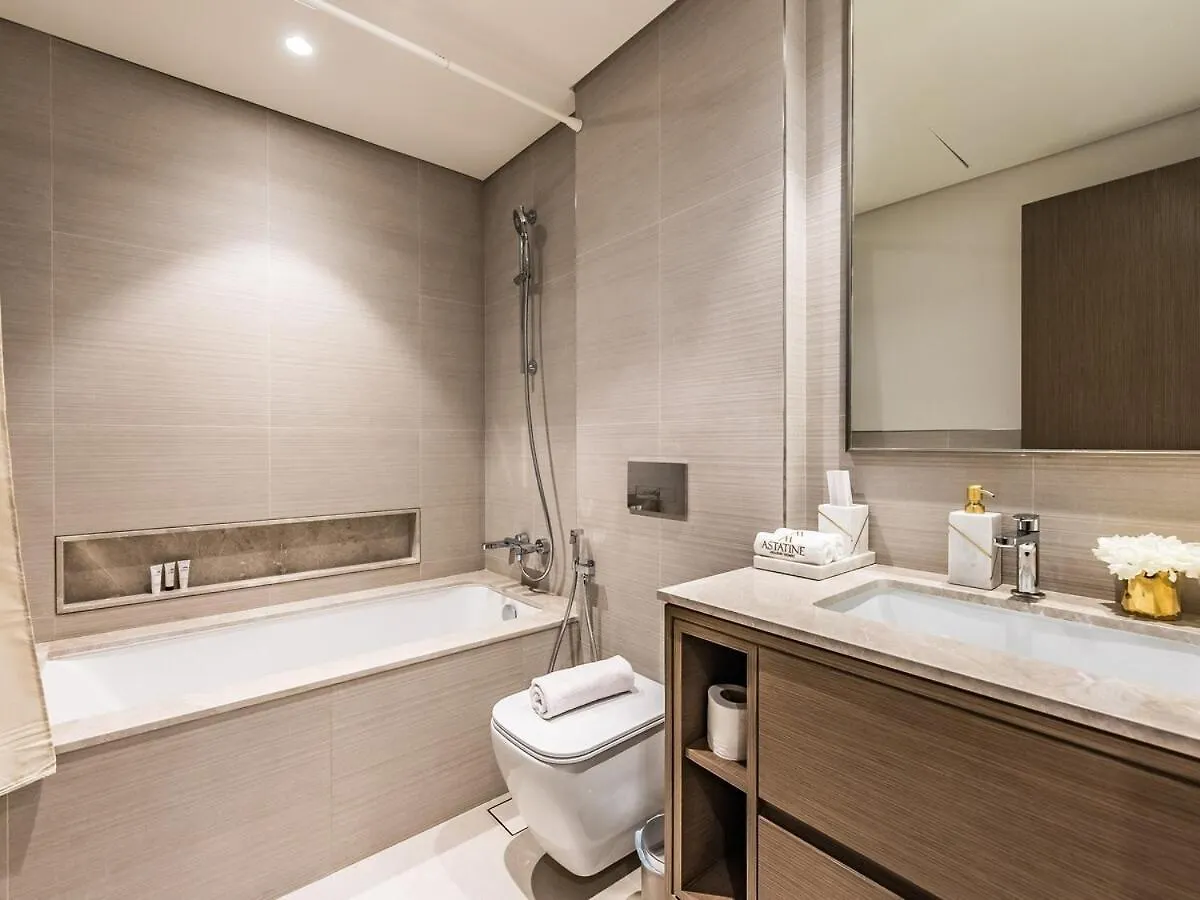 2 Bedroom - Grande Signature - Burj Khalifa View Dubai Apartment