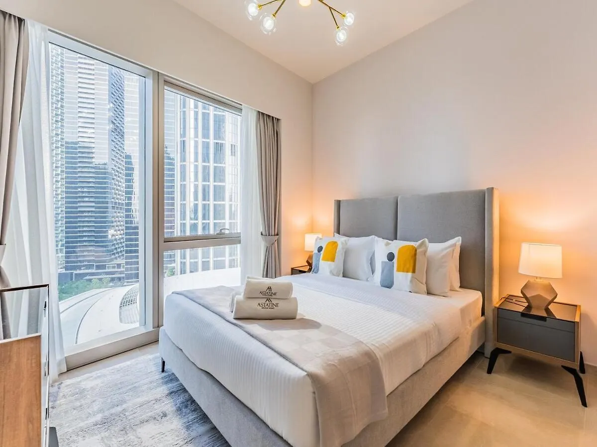 2 Bedroom - Grande Signature - Burj Khalifa View Dubai Apartment