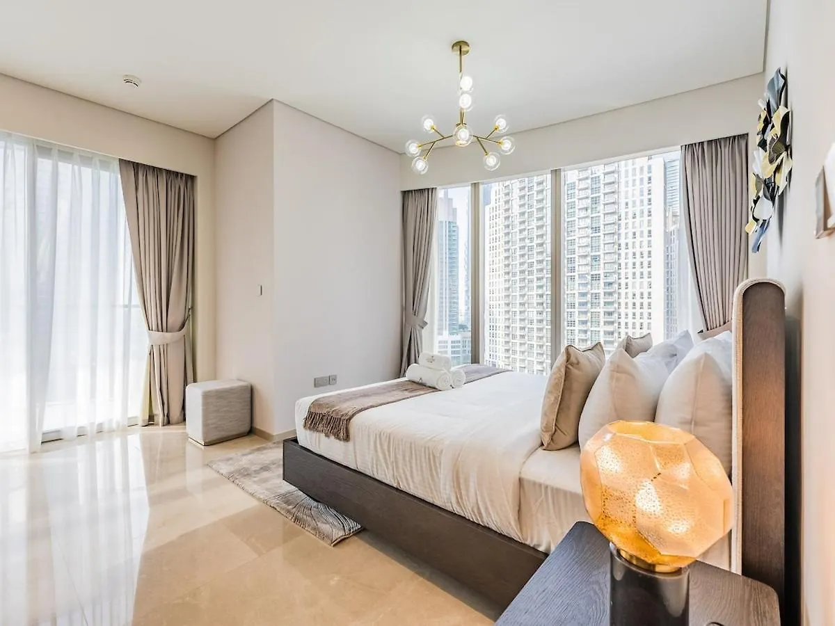 2 Bedroom - Grande Signature - Burj Khalifa View Dubai Apartment